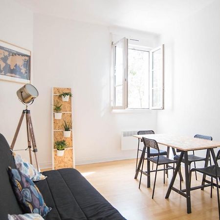 Appartement Au Centre De La Cite Des Sacres Reims Exteriör bild