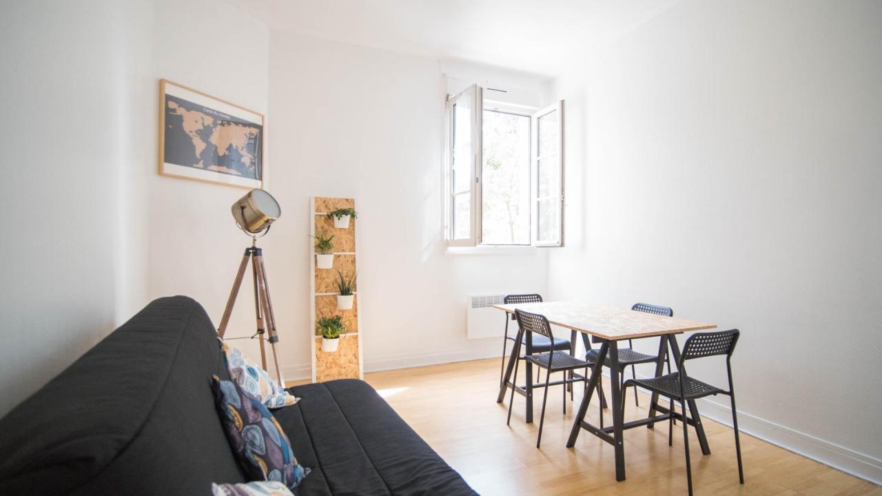 Appartement Au Centre De La Cite Des Sacres Reims Exteriör bild